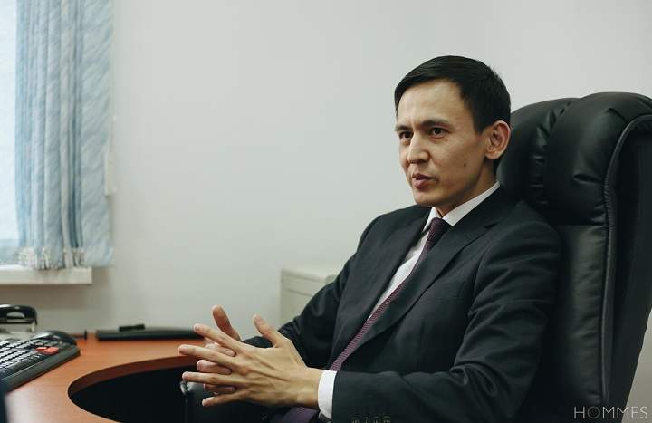Жохар Өтебеков: Саудың асын ішіп, жындының сөзін сөйлеу ме?