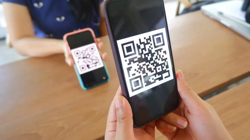 Алматыда кинотеатрлар келушілерді QR-кодпен кіргізуі мүмкін  