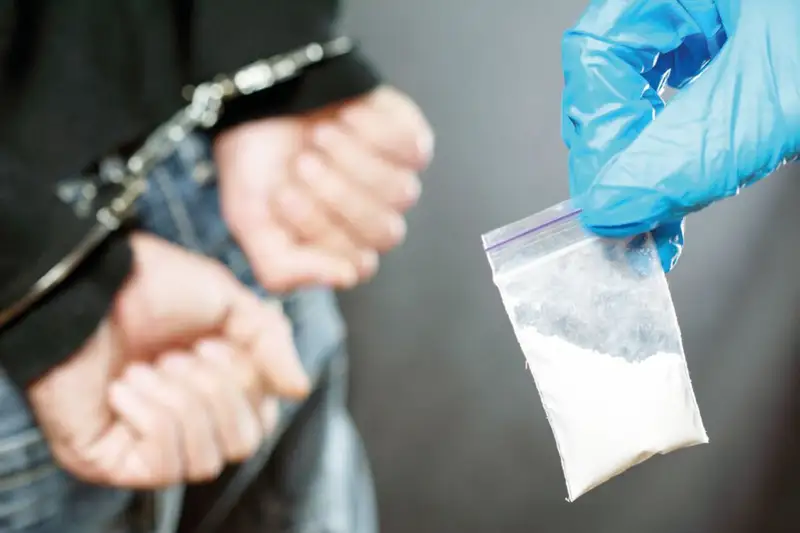 Есірткі зертханасын ашқан екі қыз ұсталды