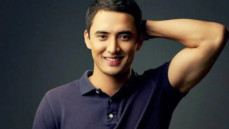  Тәуекел Мүсілім өзіне сенбегендер жайлы: «Кезінде сынаған адамдар қолымды алды» 