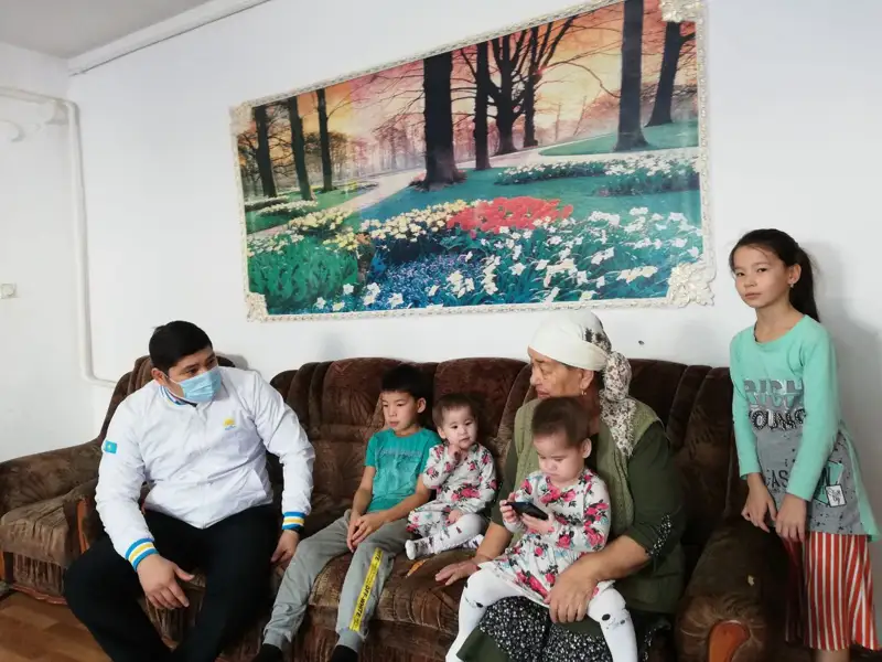 «Nur Otan» партиясы жанды үгіт-насихат жұмыстарын жүргізуде