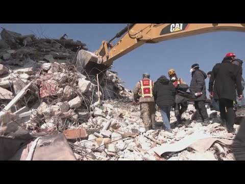  Түркияда үйінді астынан 6 адам аман шықты 