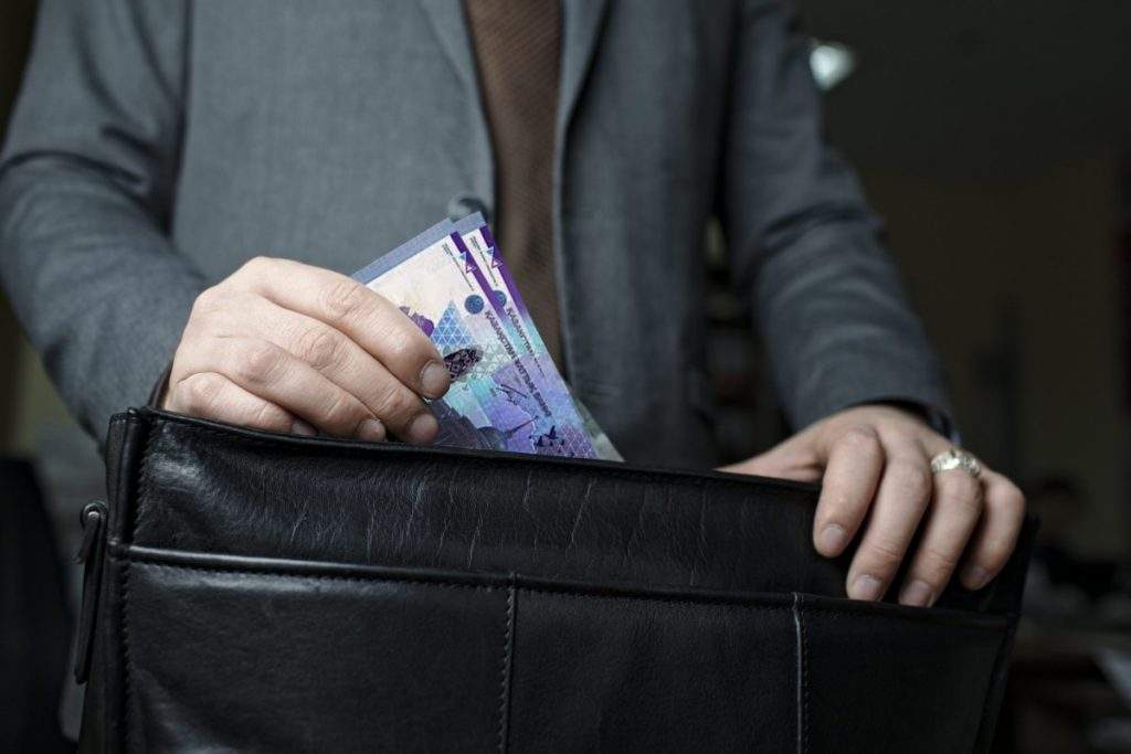 Шымкенттің бас сәулетшісі 500 млн ұрлағаны үшін сотталды