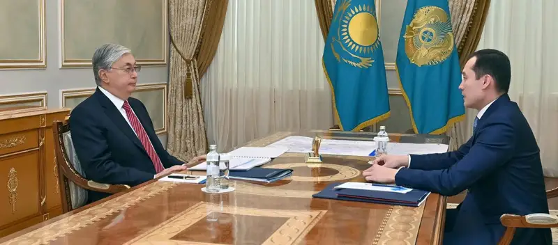 Тоқаев «QazaqGaz» ҰК» АҚ басқарма төрағасы Санжар Жаркешовті қабылдады