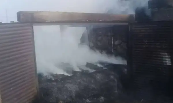 Cіріңкемен ойнаған бала 12 тонна шөпті өртеп жіберді