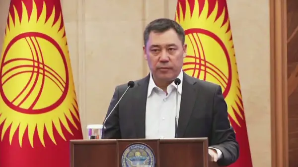 Садыр Жапаров Қырғызстан президентінің міндетін атқарушы өкілеттігін тоқтатты