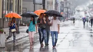 Көктайғақ, бұрқасын, тұман: синоптиктер 11 өңірде ескерту жасады