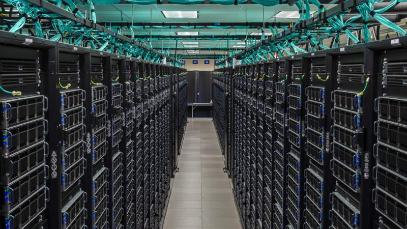 Ұлыбритания суперкомпьютер жасау үшін 1,6 миллиард доллар бөлді