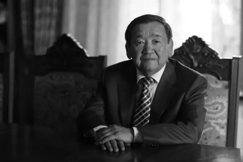 Олимпиада чемпионы Жақсылық Үшкемпіров өмірден өтті