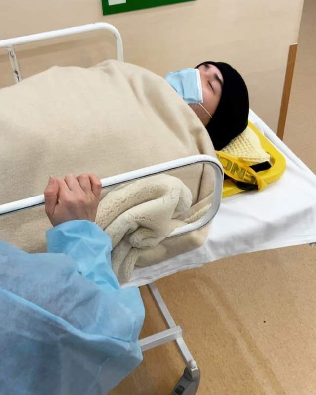Димаш ауруханаға түсіп қалды