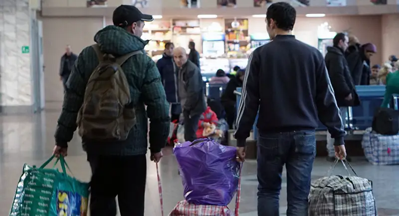 Елден кететіндер көп. Неге?