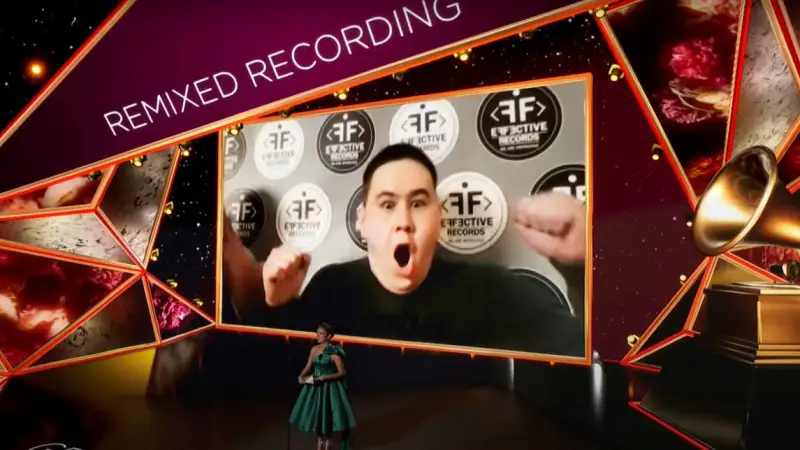 Иманбек Зейкенов Грэмми сыйлығын жеңіп алды 