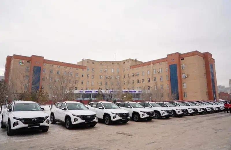 Астана емханаларына 50 жаңа автокөлік берілді