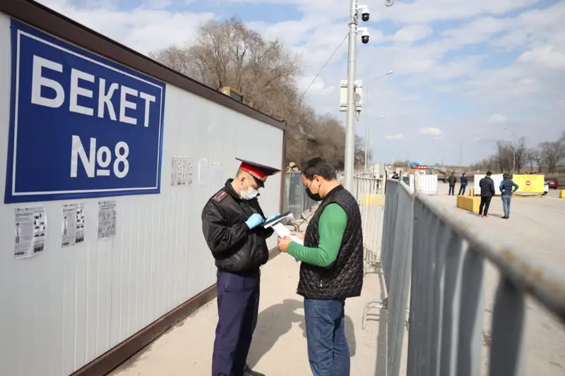 Сағынтаев блок-бекеттерде қызмет еткен азаматтарға алғыс айтты