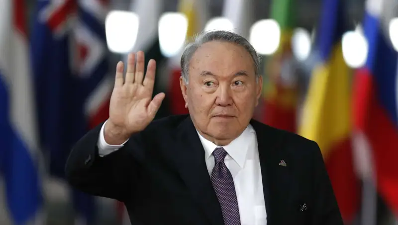 Назарбаев тағы бір мәртебесінен айырылуы мүмкін