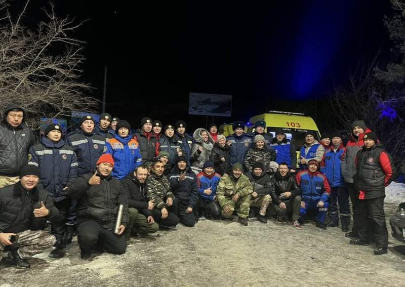 Бартоғай су қоймасынан 12 жүргізуші құтқарылды