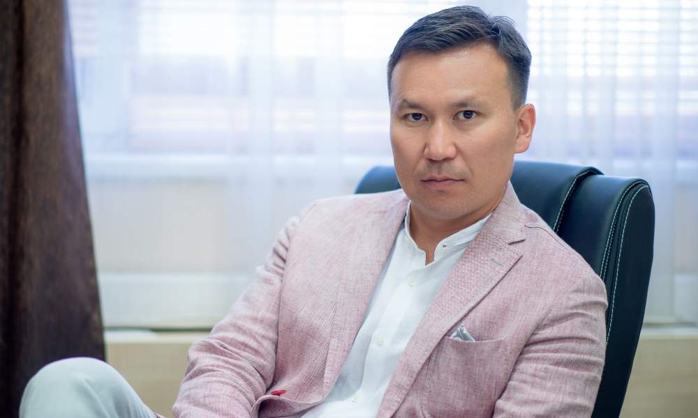 Диас Досқараев қызметінен кетті