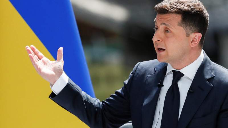 Зеленский Донбасс мәселесін референдумда шешуді ұсынды