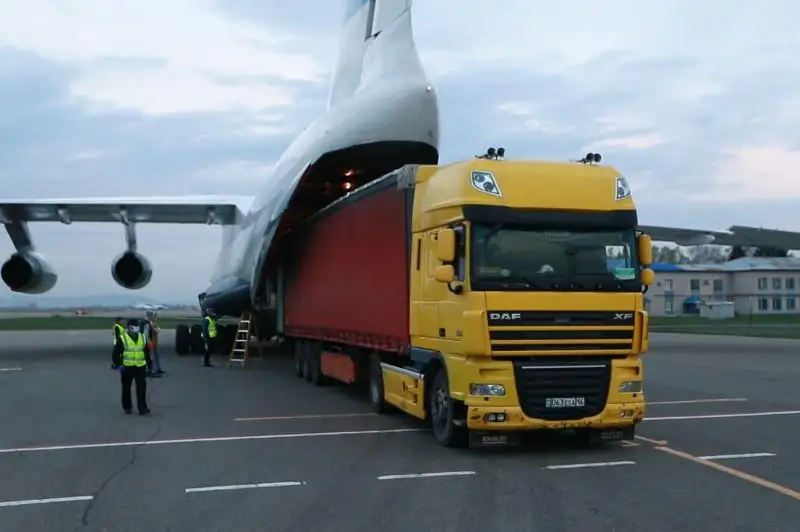 ШҚО-ға Қытайдан медицина бұйымдары жеткізілді 