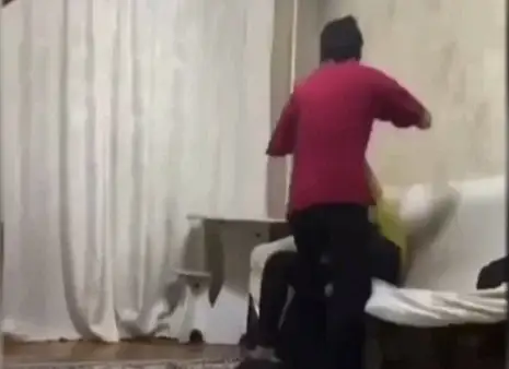 Талдықорғанда оқушы қызды соққыға жыққан жасөспірімдердің ата-анасына айыппұл салынды