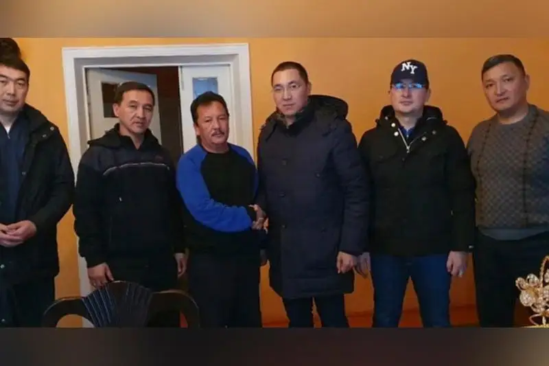 Полицей қызметінен шеттетілді