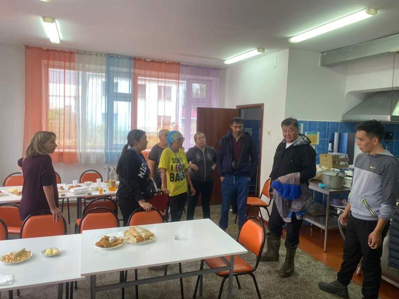 Ешкіөлмес және Абай ауылдарының тұрғындары Қарабұлақ ауылындағы мектепке орналасты