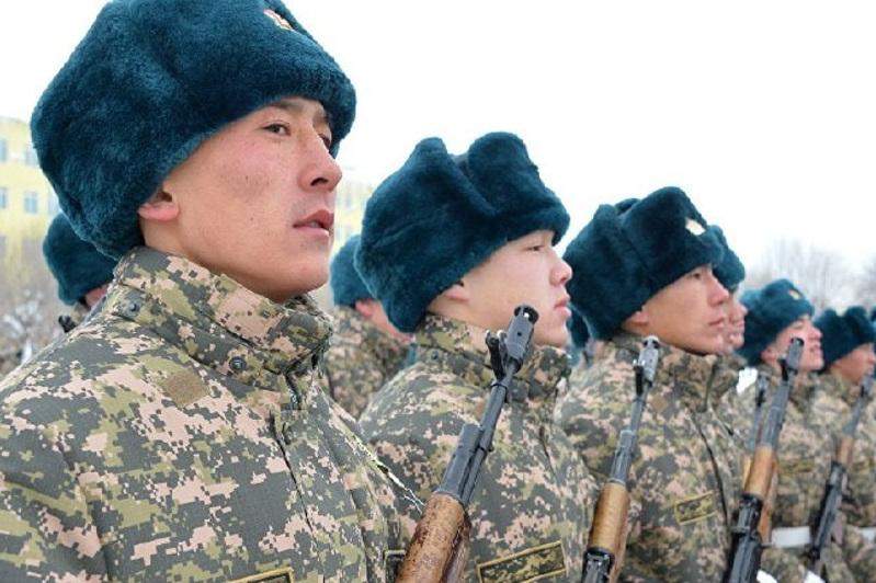 Қазақстанда 17 мыңға жуық азамат көктемде әскерге шақырылады 