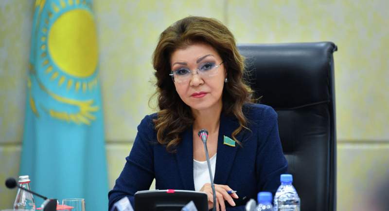 Дариға Назарбаева мәжілістен кететінін мәлімдеді