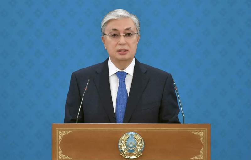 Тоқаев: Елбасының арқасында елімізде өте бай адамдар пайда болды