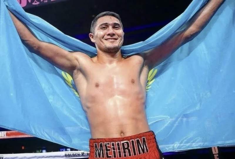 Боксшы Мейірім Нұрсұлтанов WBO атағын жеңіп алды 