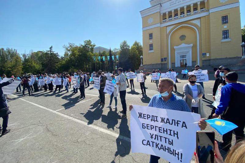 Төрт қалада рұқсат етілген митинг өтті 