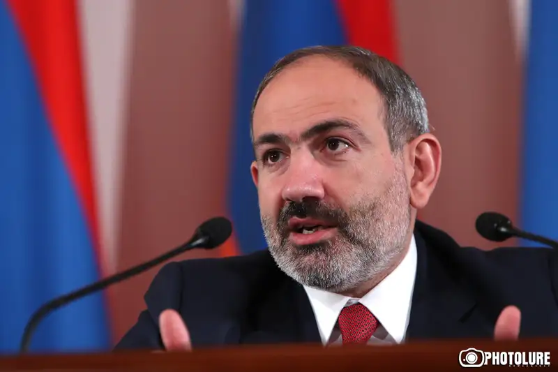 Никол Пашинян өз жақтастарын алаңға шығуға шақырды 