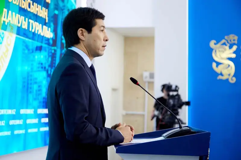 Уәдешіл әкім Есқалиев өзі үлгі алмаққа басшы іздеп жүр