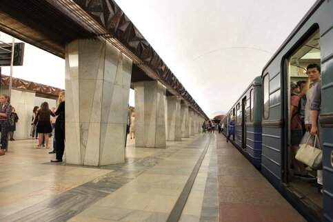 Қытайда метро стансалары жұмысын тоқтатты