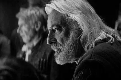 Эндрю Джек коронавирустан қайтыс болды