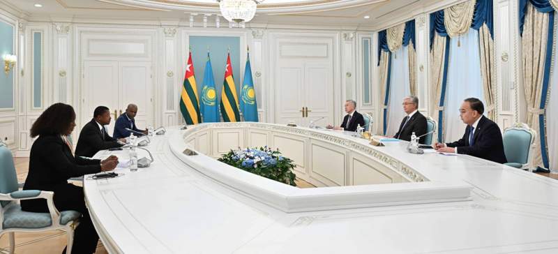 Қазақстан мен Того президенттері шағын құрамда келіссөз жүргізді 