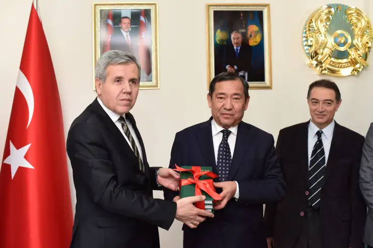 «Абай тағылымы» атты көрме – Түркияда 