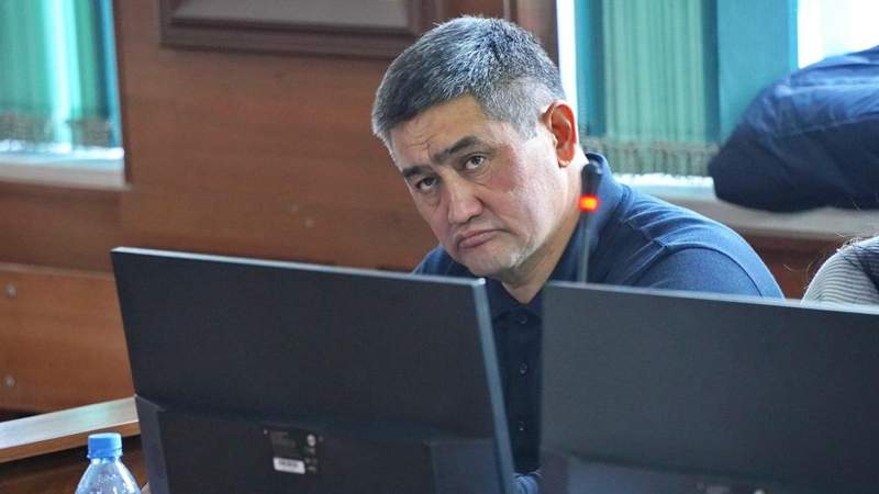 Серік Күдебаевтың қорғаушысы оған елден қашып кеткені үшін айыппұл салуды сұрады 