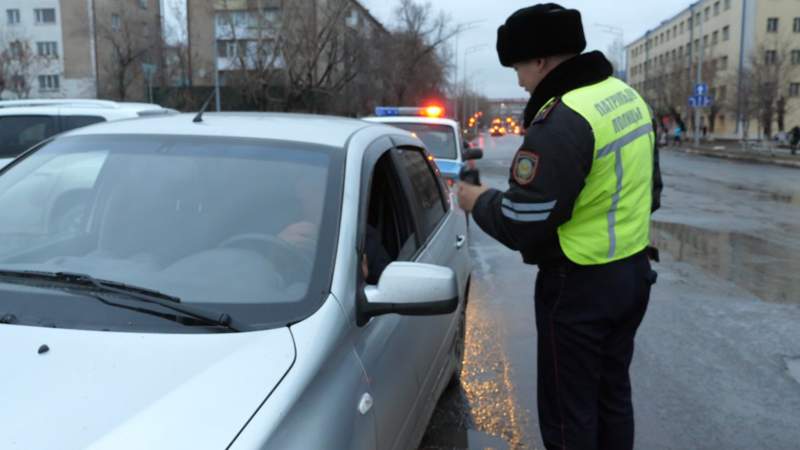 Жеке куәлігі жоқ жүргізушілер қалай жазаланады?