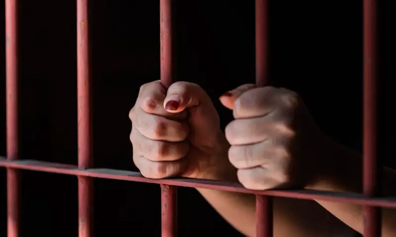 Жетім балаларға арналған мектептің директоры төрт жылға сотталды 