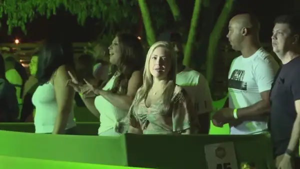 Рио-де-Жанейро тұрғындары концертті аспан астында тамашалай алады