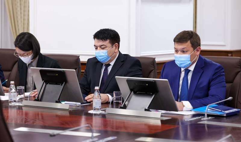 Үкімет отырысында жаңадан тағайындалған министрлер ант берді