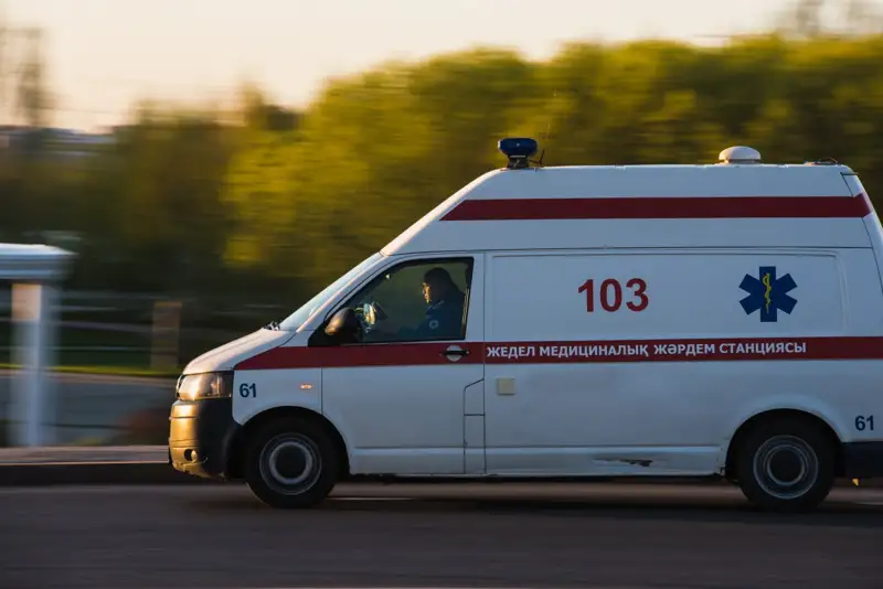 Астанада мешіт қызметкерін пышақтап кетті