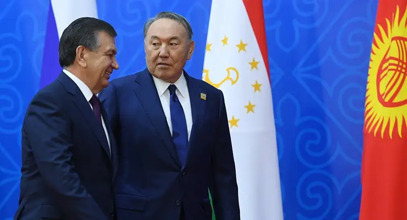 Назарбаев Өзбекстан Президентімен телефон арқылы сөйлесті  