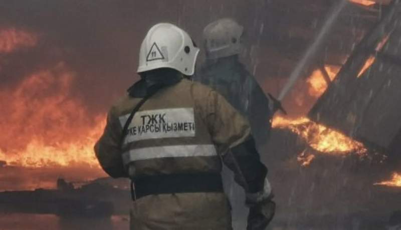 Петропавлда зауыт өртенді