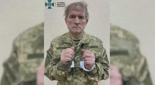 Медведчук қос президенттен өзін айырбастауды сұрады