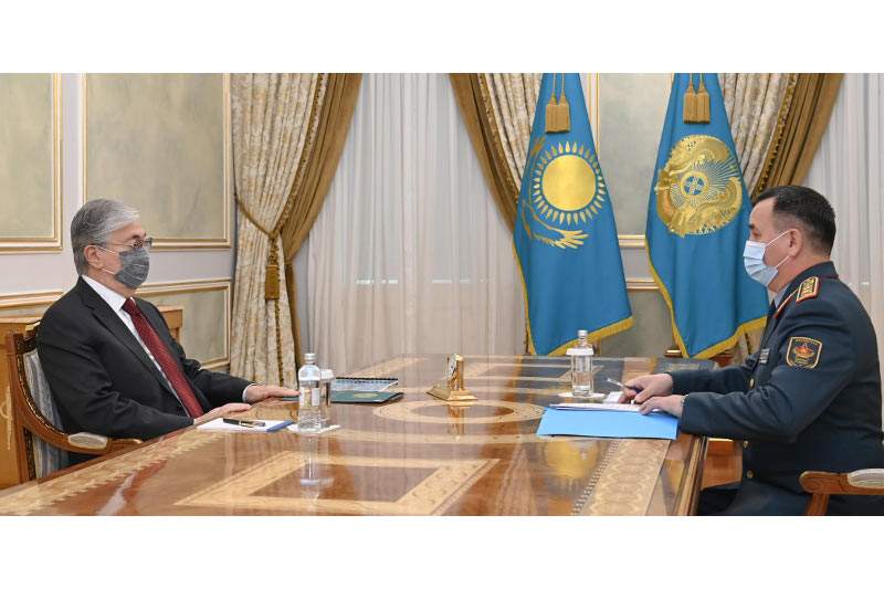 Президент Қорғаныс министрі Мұрат Бектановты қабылдады  