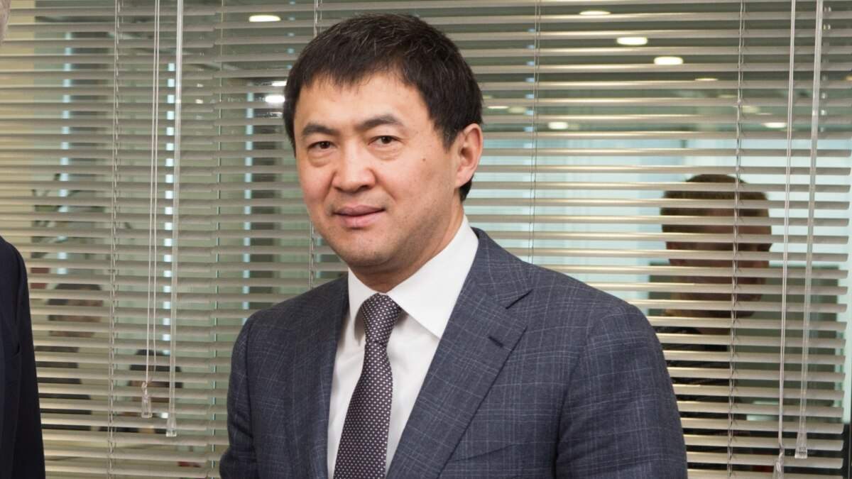 Сот Қайрат Сатыбалдыны мерзімінен бұрын босатудан бас тартты