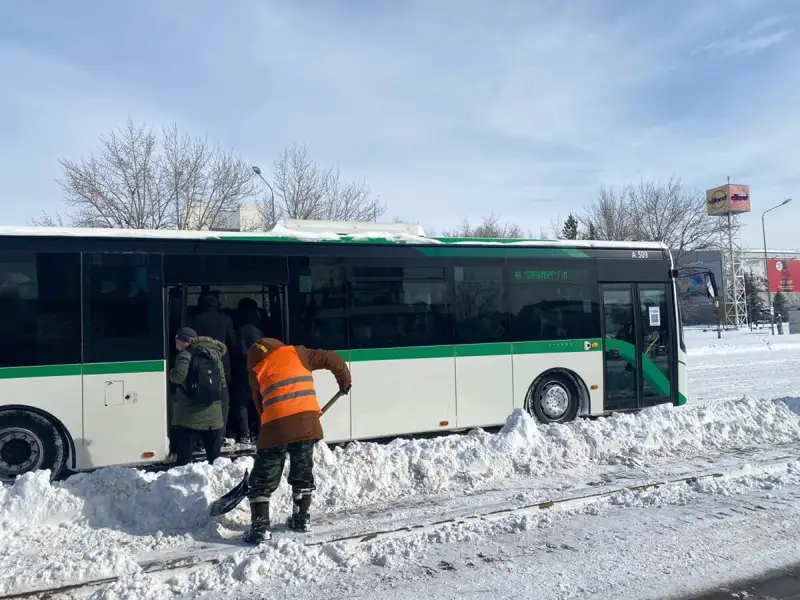 Астанада қала маңына қатынайтын бірнеше автобус уақытша тоқтатылды 