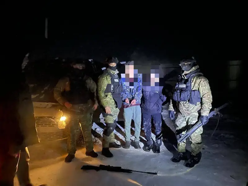 Кісі өлтірді деп айыпталған күдіктілер екі ай өздері қазған шұңқырда жасырынып жүрген  